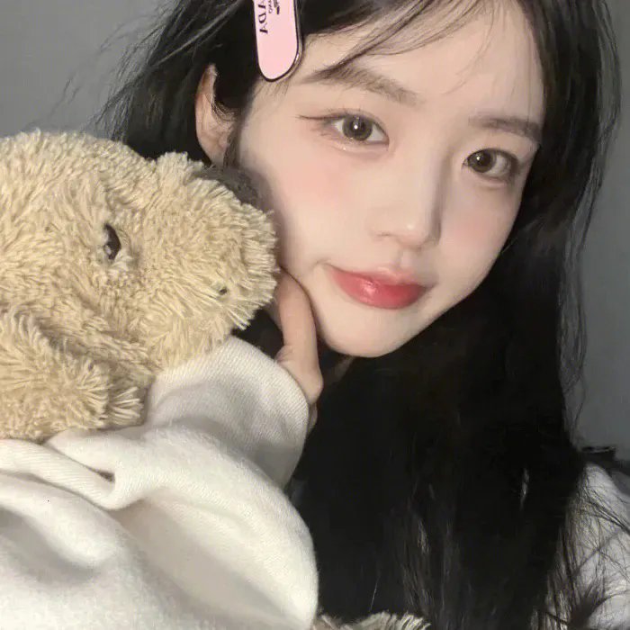 大佬爱美丽 在线观看封面